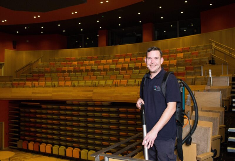 How To Choose The Right Cleaning Service For Your Business